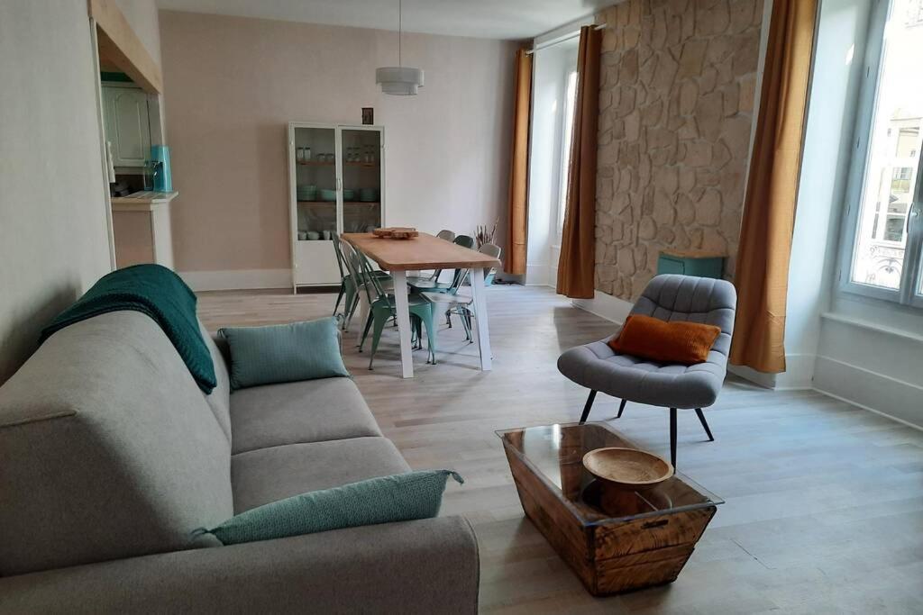 Apartamento Le liberté Aubenas Exterior foto